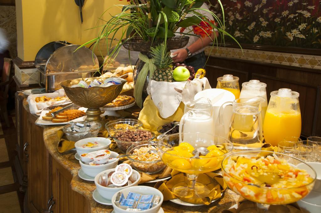 Hotel Las Margaritas Асунсьон Экстерьер фото