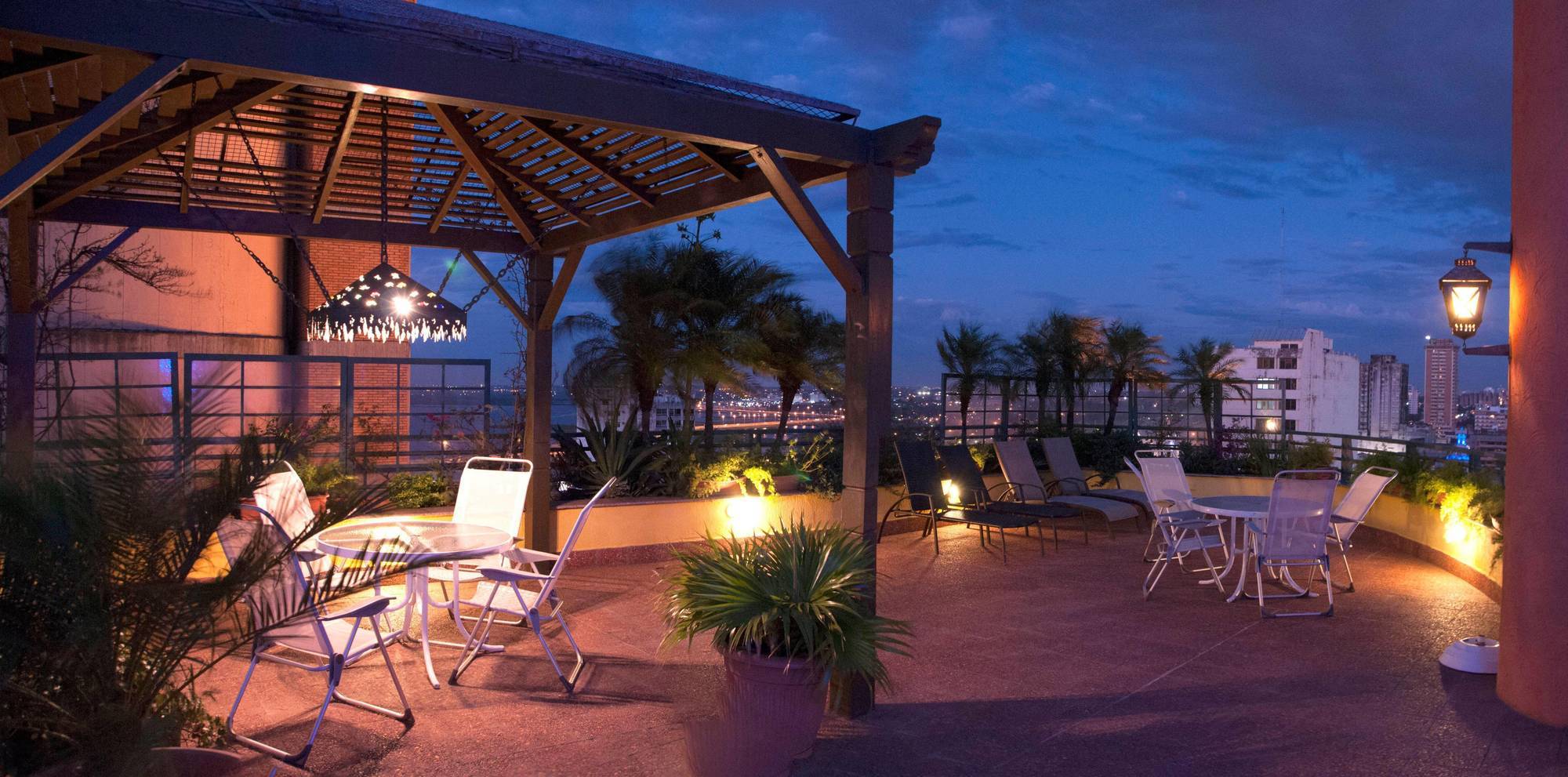 Hotel Las Margaritas Асунсьон Экстерьер фото