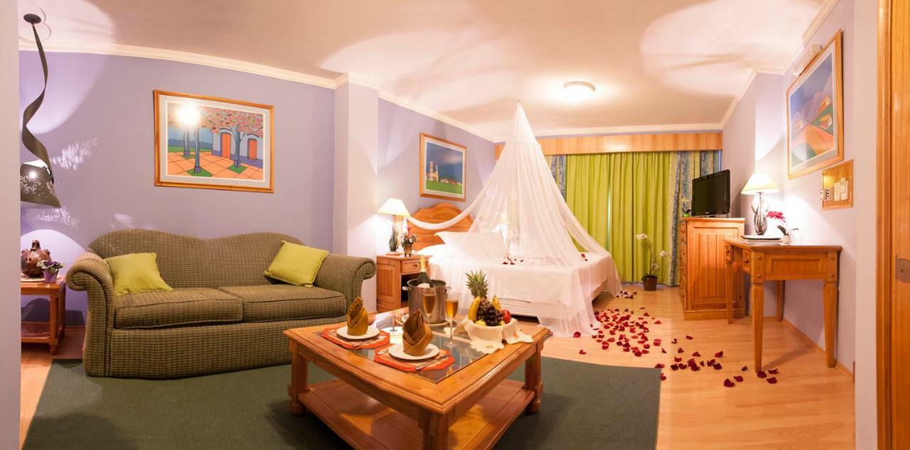 Hotel Las Margaritas Асунсьон Экстерьер фото
